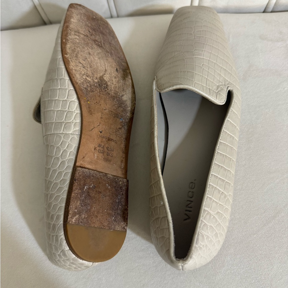 Vince Cream Size 7.5 Clark Square-Toe Croc-Embossed Leather Loafer - Picture 7 of 11